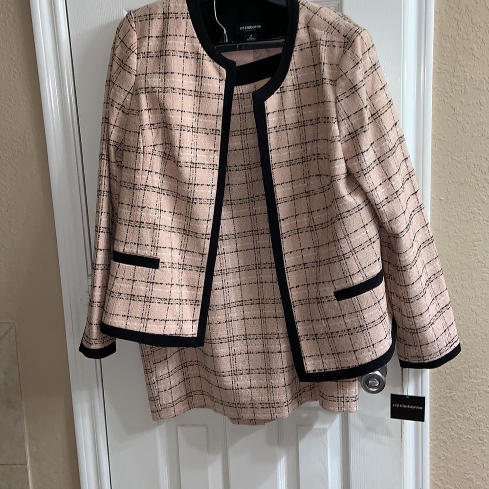 Women size 12 suit